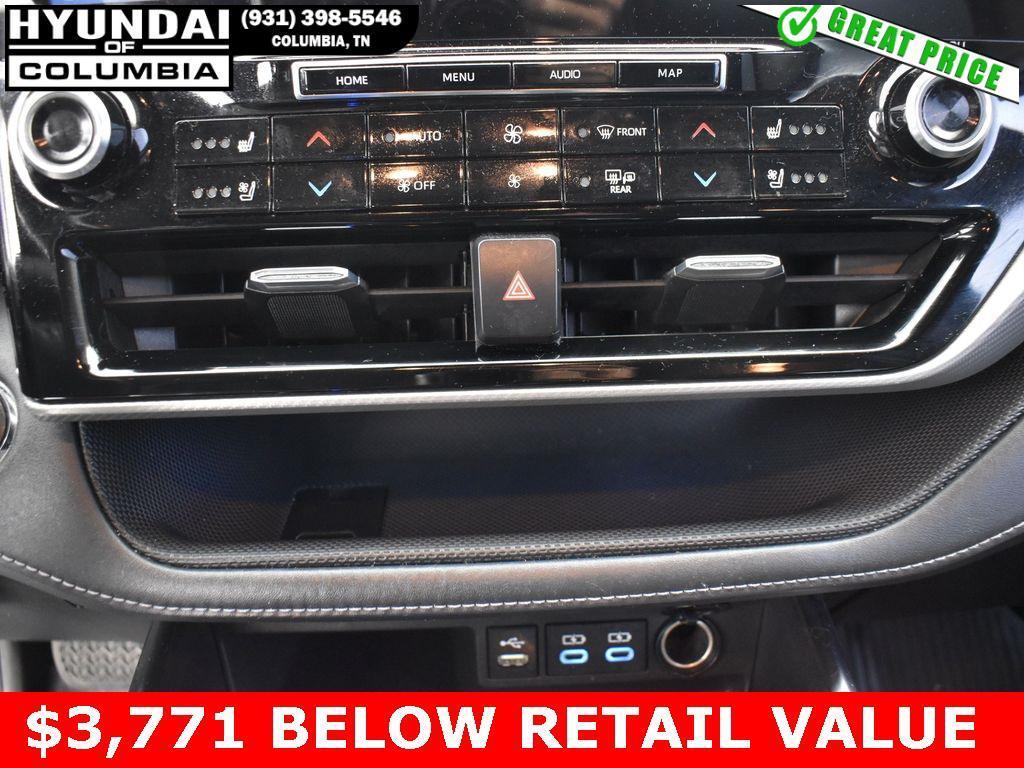 used 2022 Toyota Highlander car, priced at $36,119