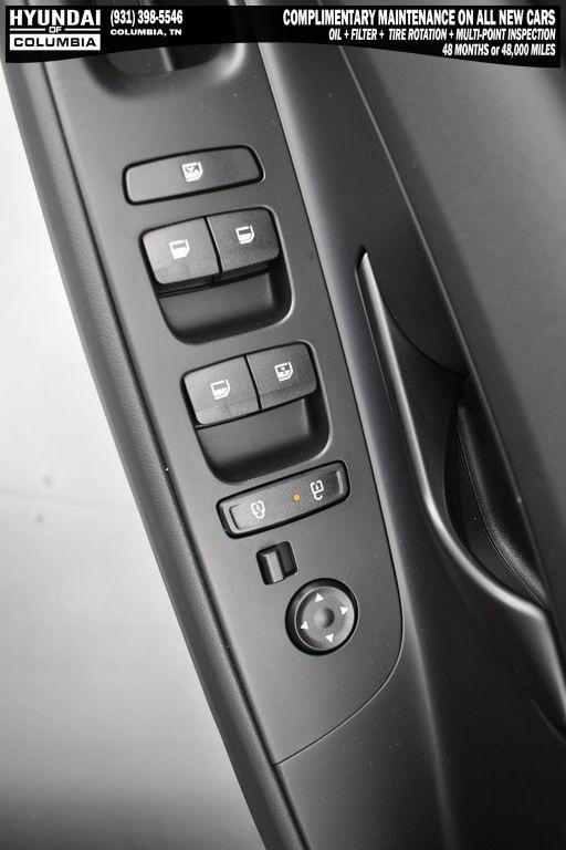 new 2025 Hyundai Elantra car, priced at $24,275