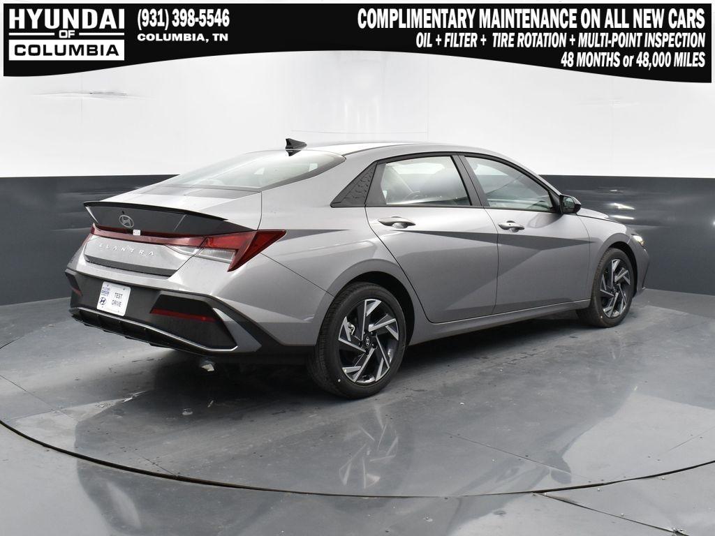 new 2025 Hyundai Elantra car, priced at $23,104