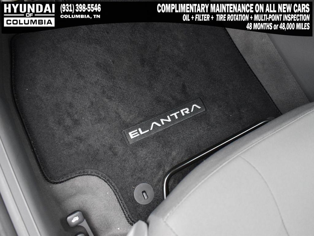 new 2025 Hyundai Elantra car, priced at $24,285