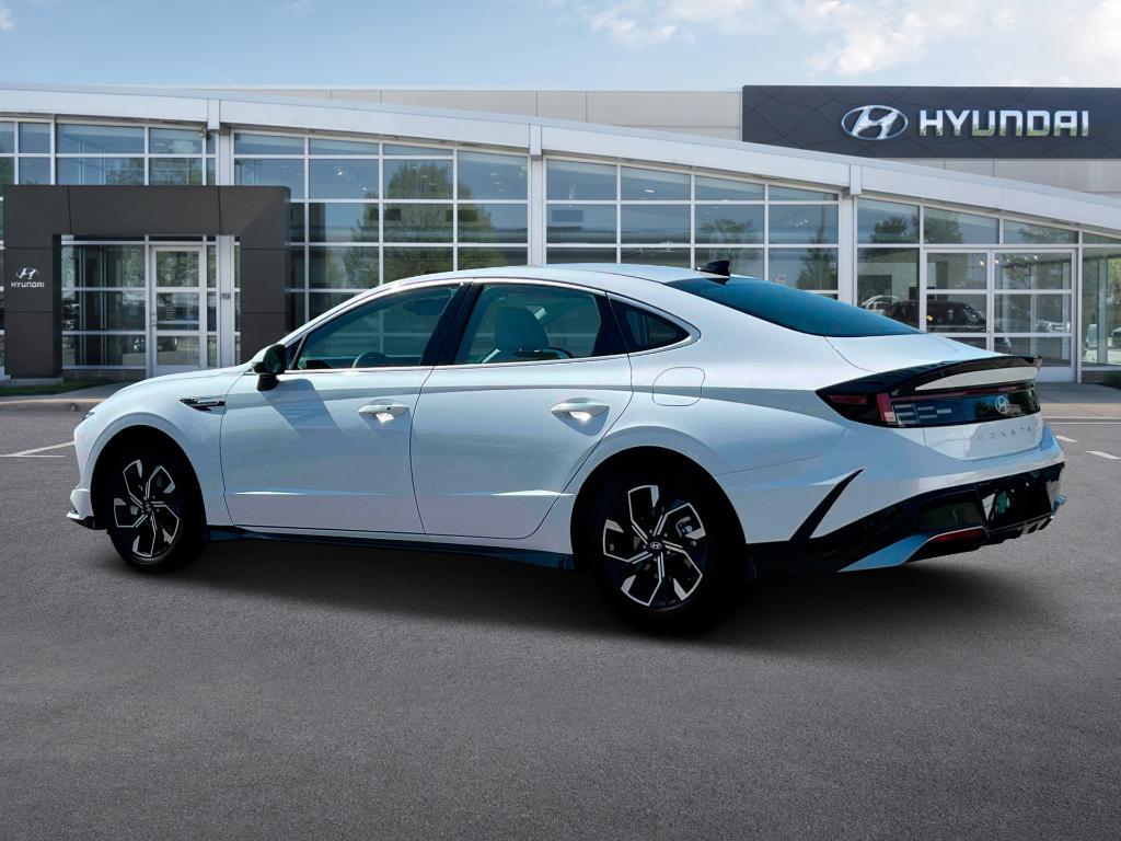 new 2025 Hyundai Sonata car, priced at $29,080