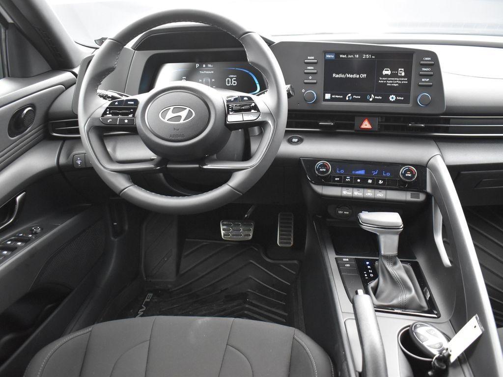 new 2025 Hyundai Elantra car, priced at $23,616