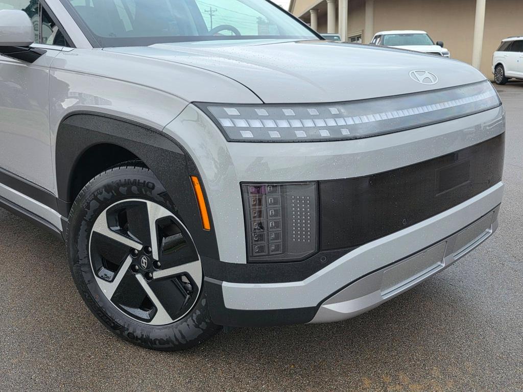 new 2026 Hyundai IONIQ 9 car, priced at $58,414