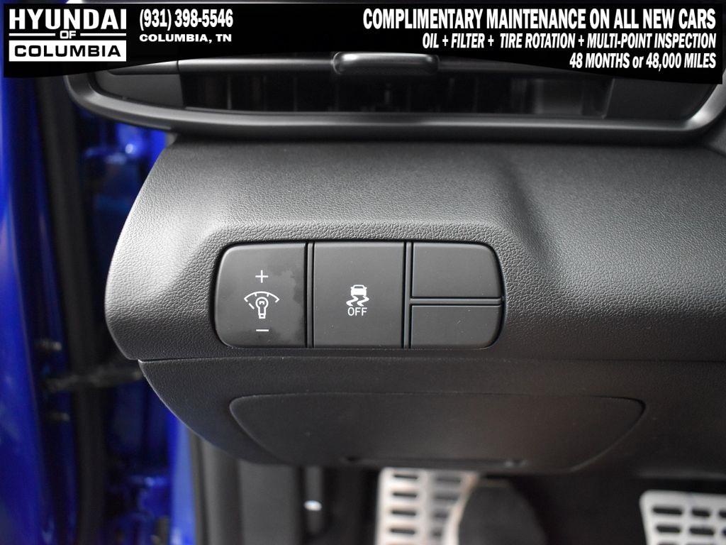 new 2025 Hyundai Elantra car, priced at $23,108