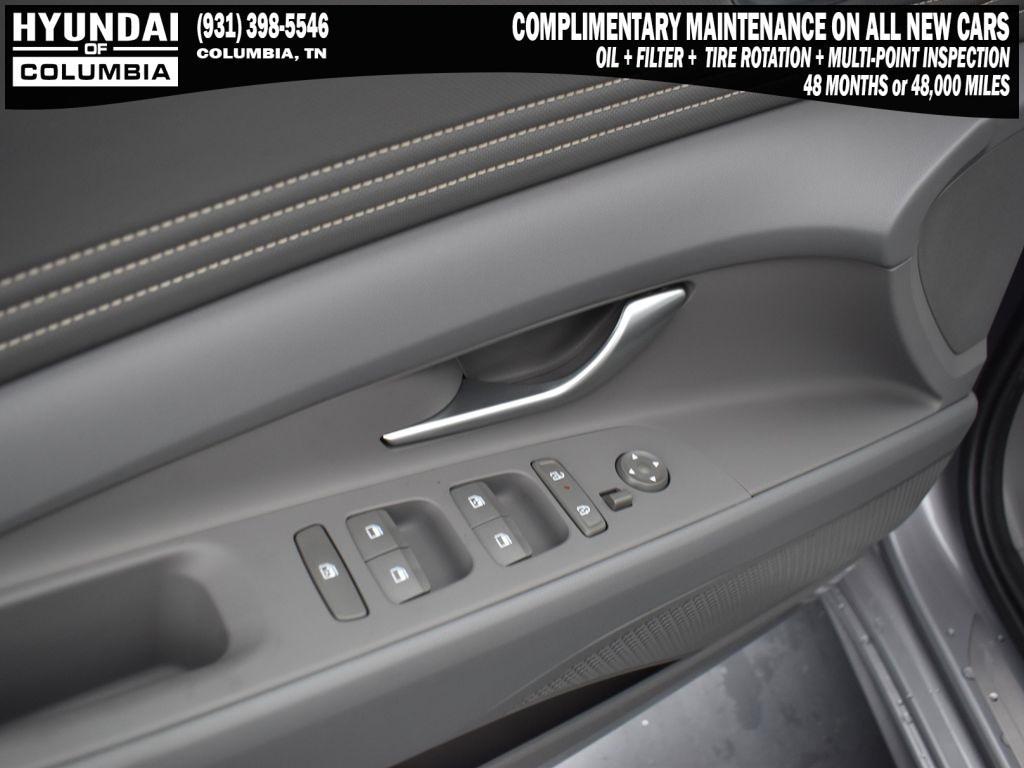 new 2025 Hyundai Elantra car, priced at $23,186