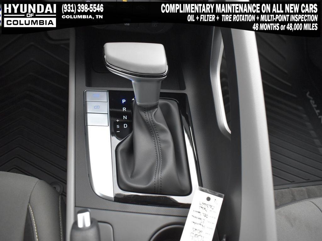 new 2025 Hyundai Elantra car, priced at $23,186