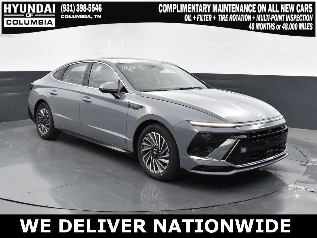 new 2025 Hyundai Sonata Hybrid car, priced at $37,202