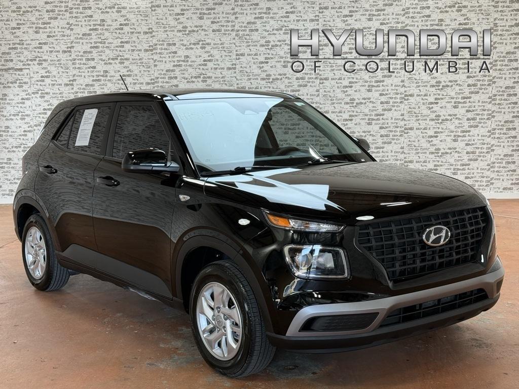 used 2025 Hyundai Venue car, priced at $19,185