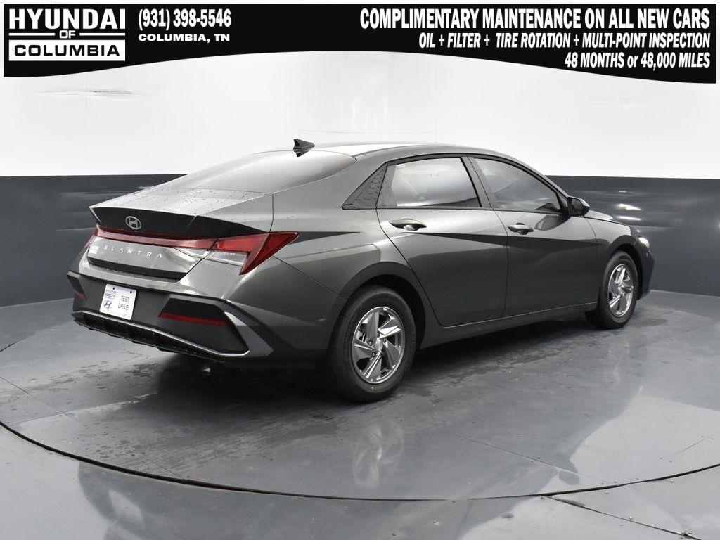 new 2025 Hyundai Elantra car, priced at $22,237