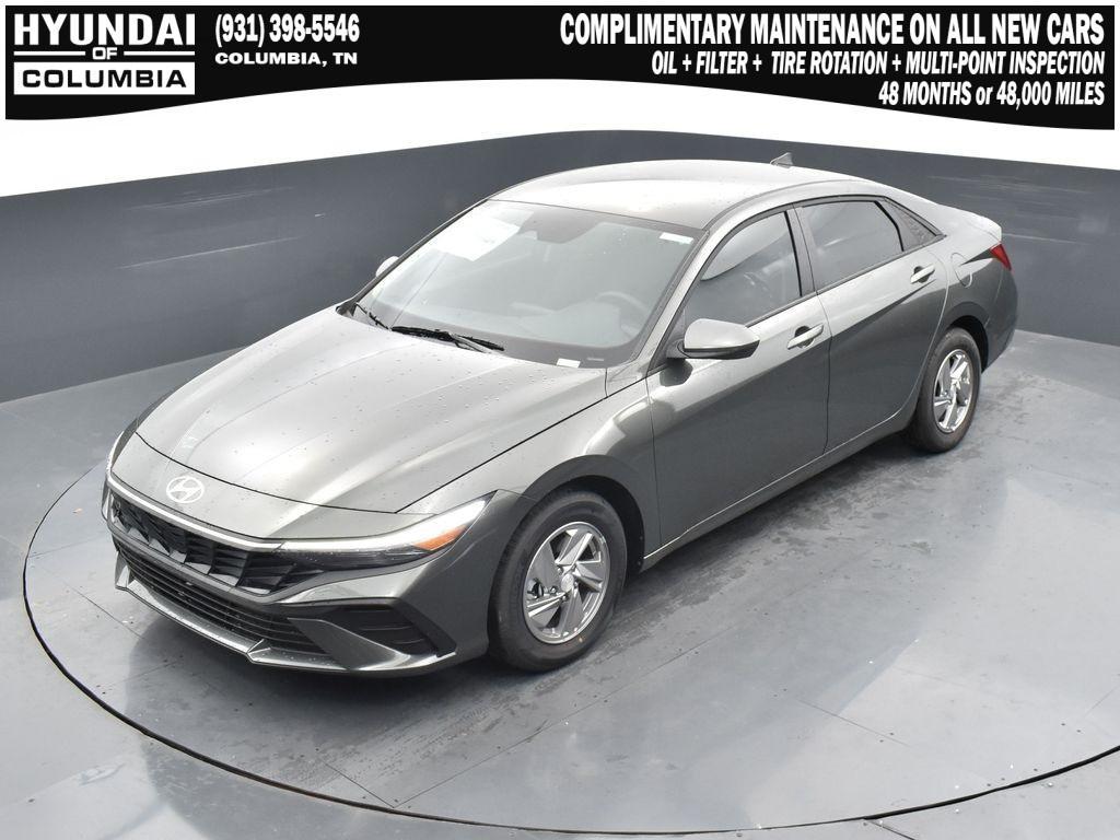 new 2025 Hyundai Elantra car, priced at $22,237