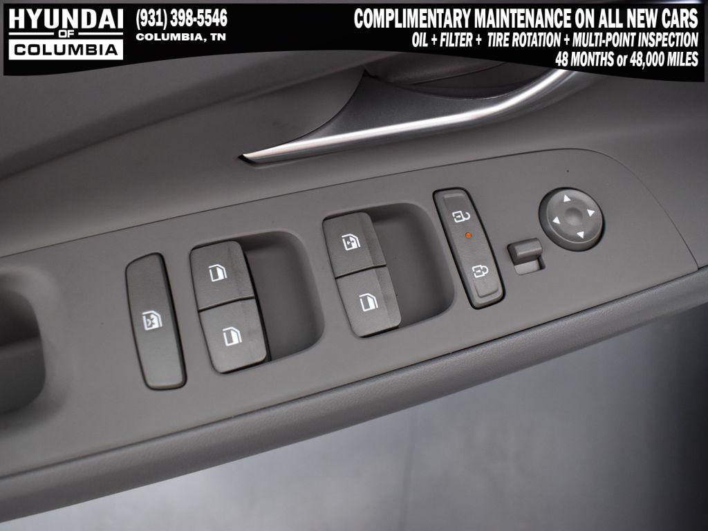 new 2025 Hyundai Elantra car, priced at $26,825