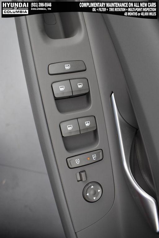 new 2025 Hyundai Elantra car, priced at $23,135