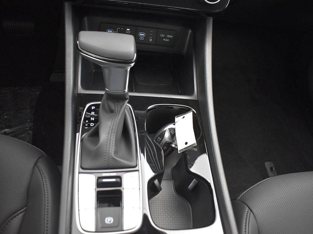 new 2025 Hyundai Tucson car, priced at $32,347
