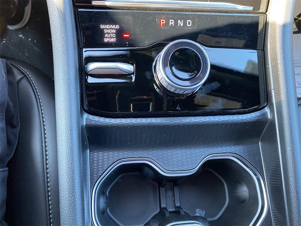 new 2025 Jeep Grand Cherokee car, priced at $49,625