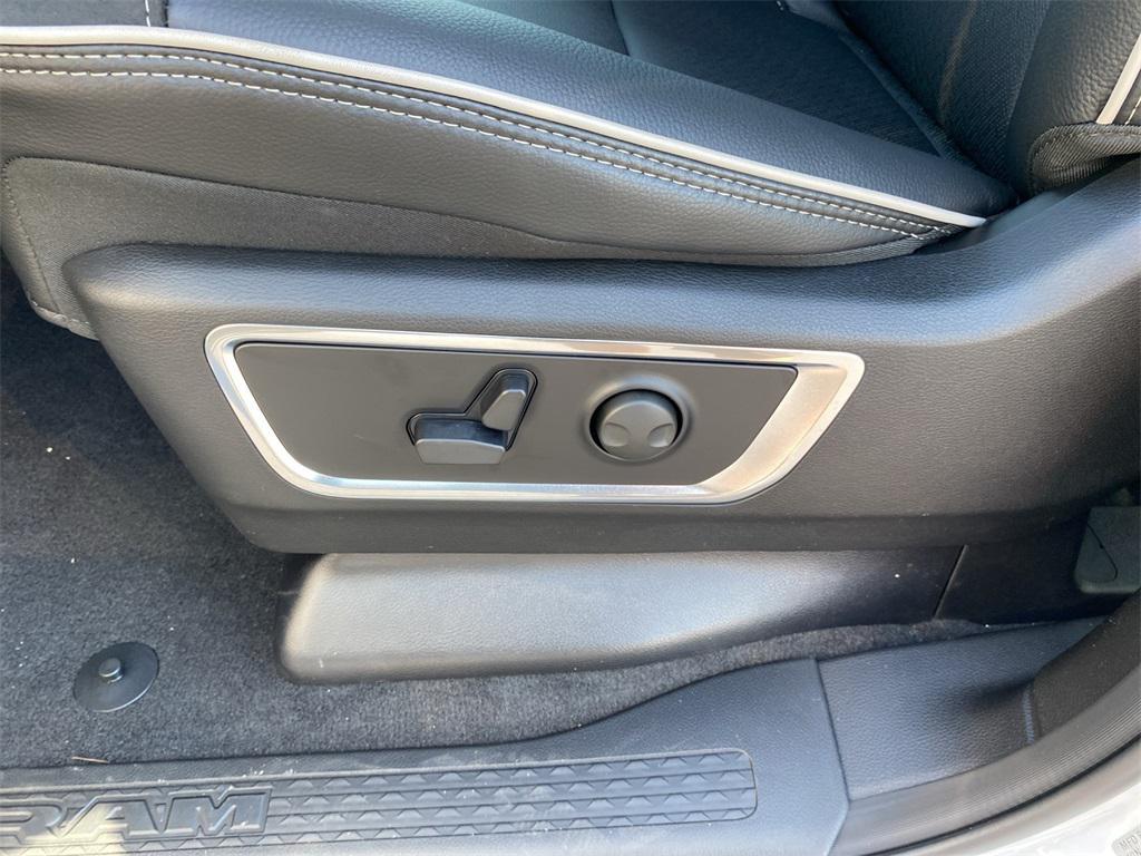 new 2026 Ram 1500 car, priced at $76,535