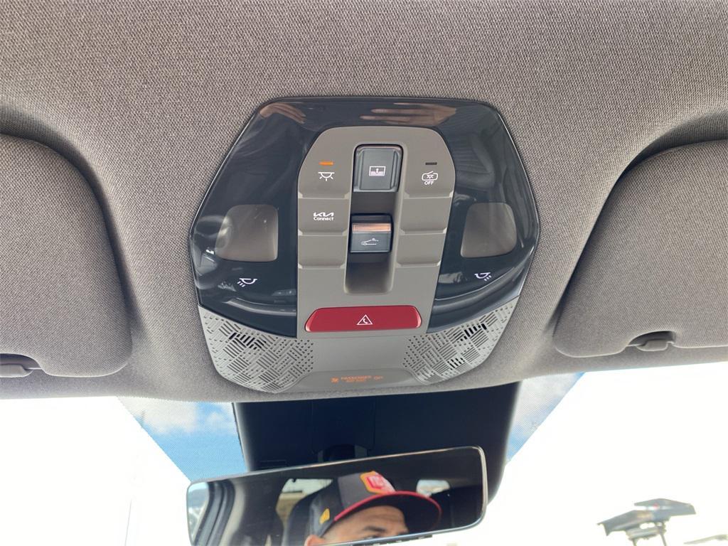 used 2024 Kia EV9 car, priced at $39,995