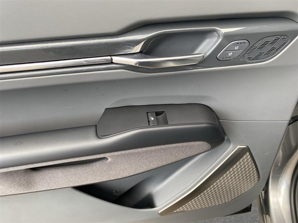 used 2024 Kia EV9 car, priced at $39,995