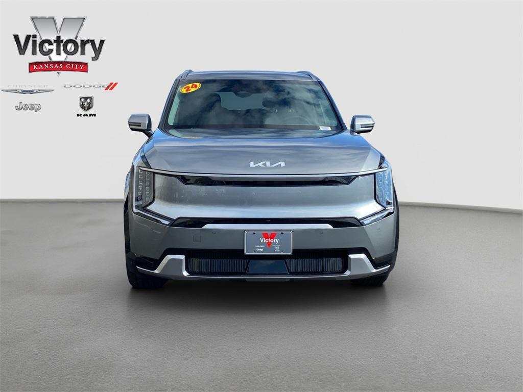 used 2024 Kia EV9 car, priced at $39,995