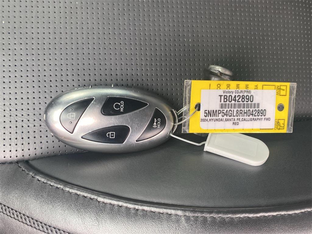 used 2024 Hyundai Santa Fe car, priced at $34,377