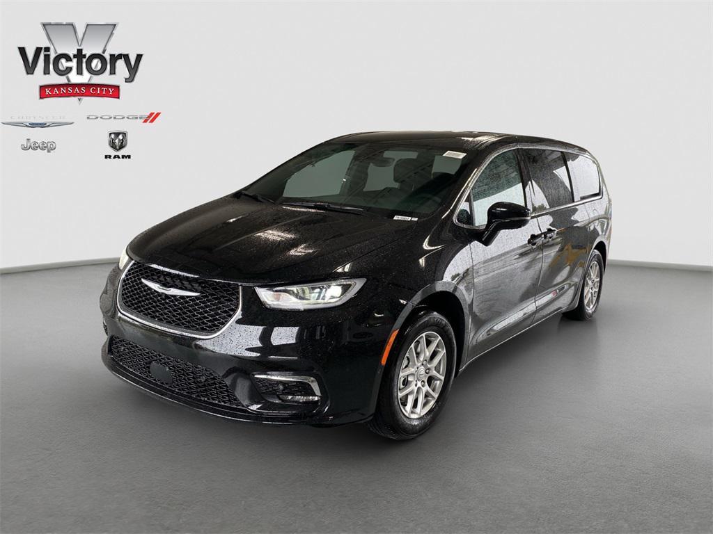 new 2026 Chrysler Pacifica car, priced at $45,740