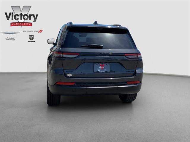 new 2025 Jeep Grand Cherokee car, priced at $55,660