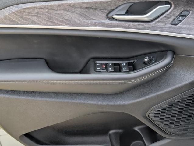 used 2023 Jeep Grand Cherokee car, priced at $30,837