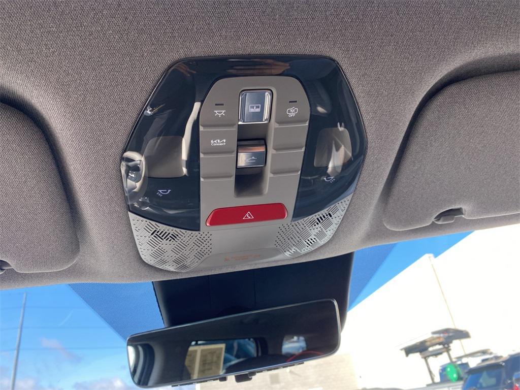 used 2024 Kia EV9 car, priced at $39,995