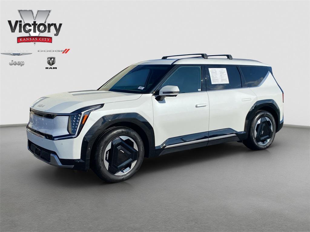 used 2024 Kia EV9 car, priced at $39,995