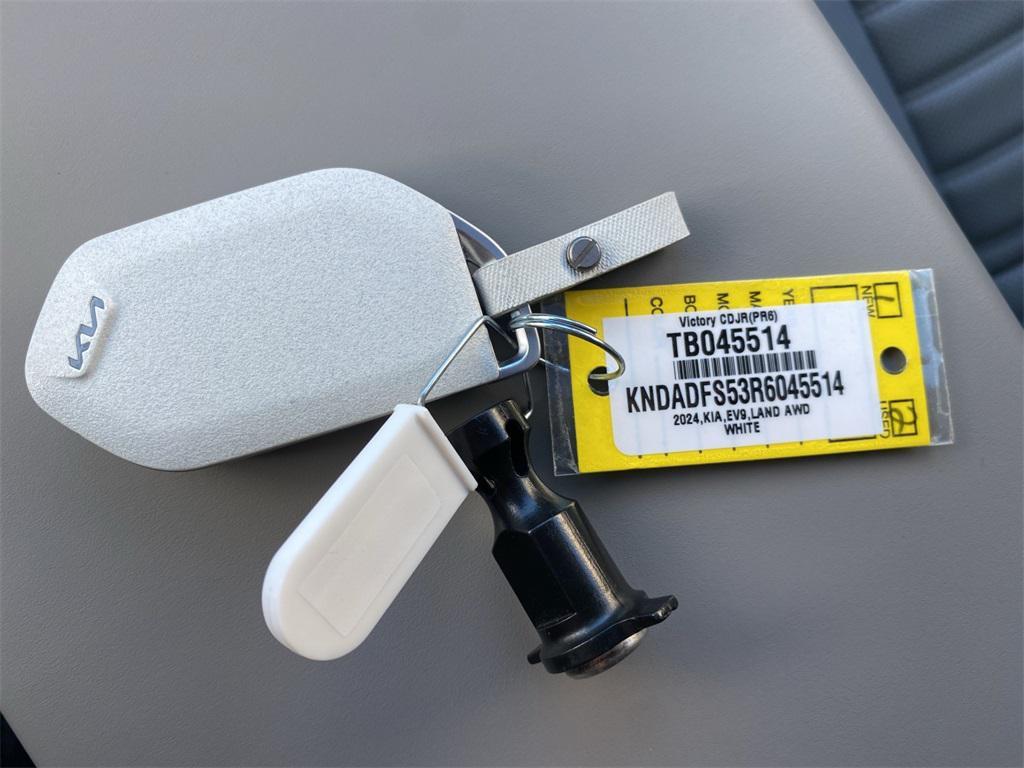 used 2024 Kia EV9 car, priced at $39,995