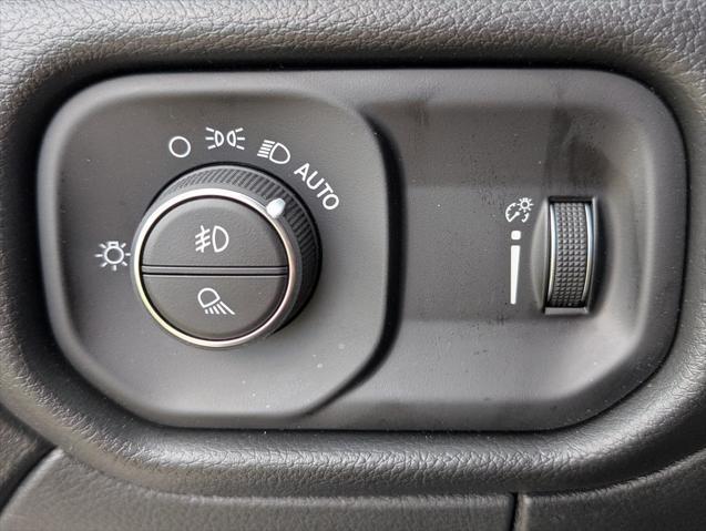 new 2025 Ram 2500 car, priced at $55,305