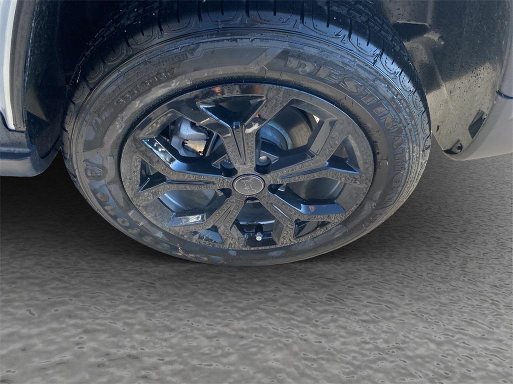 new 2025 Jeep Compass car, priced at $30,760