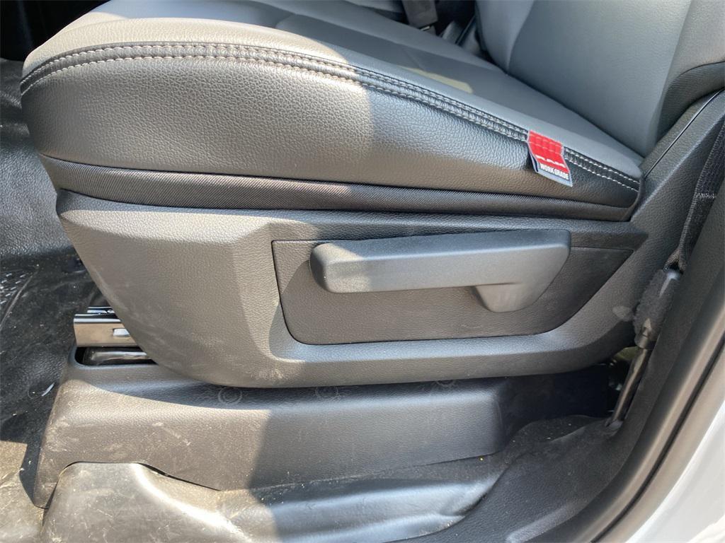 new 2025 Ram 2500 car, priced at $55,305