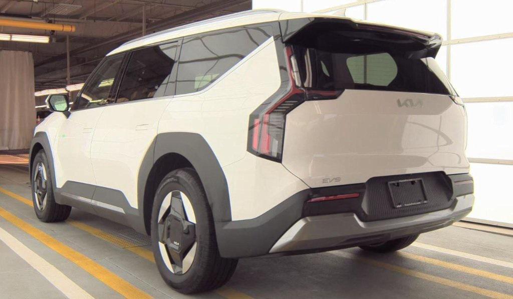 used 2024 Kia EV9 car, priced at $37,995