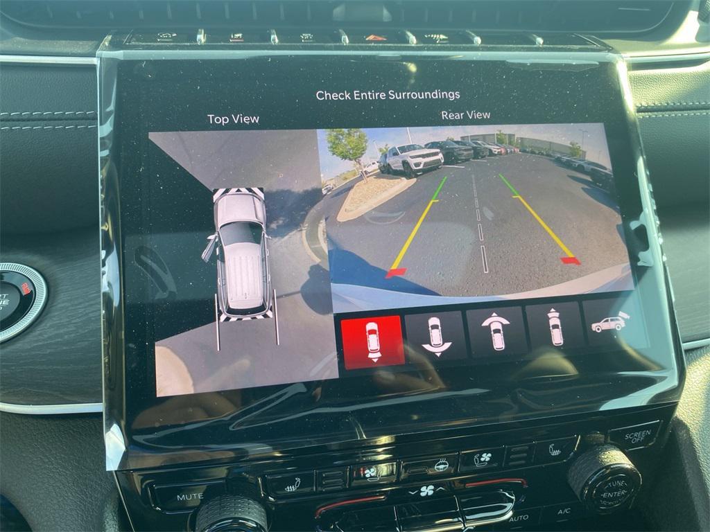 new 2025 Jeep Grand Cherokee car, priced at $55,065