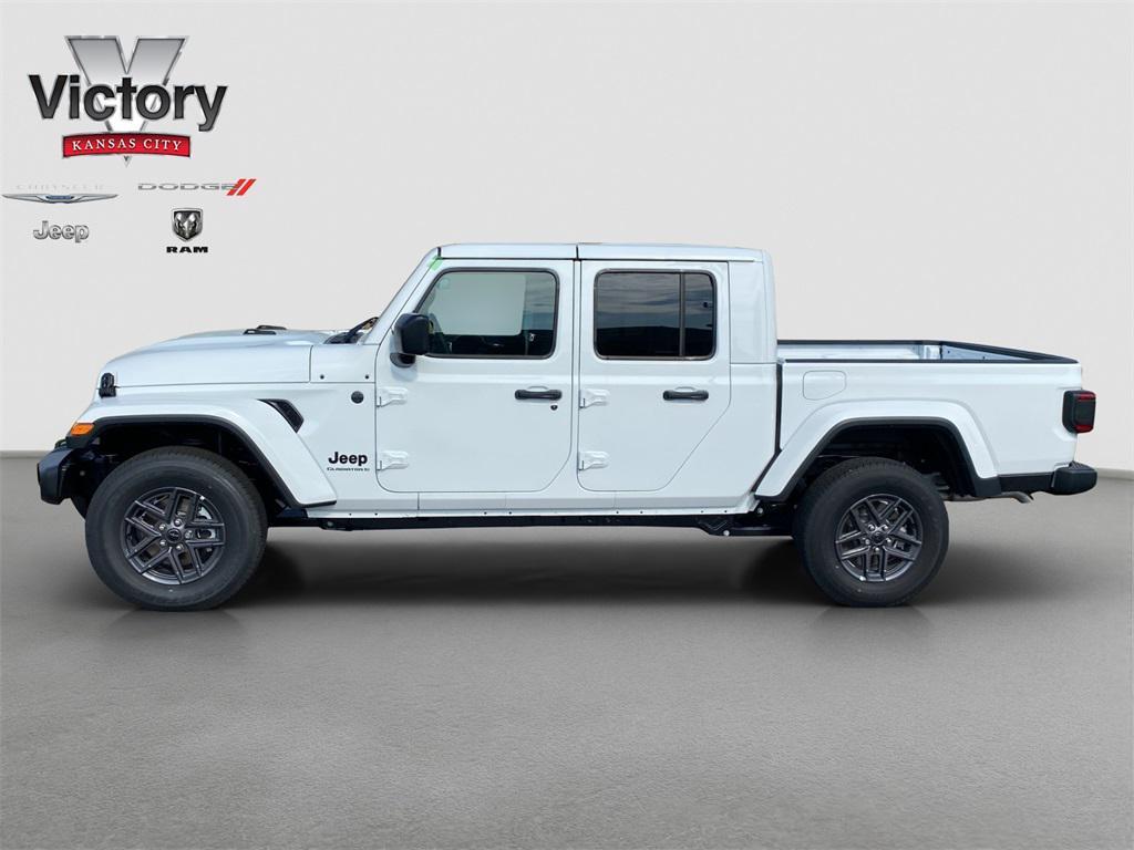 new 2025 Jeep Gladiator car, priced at $51,145