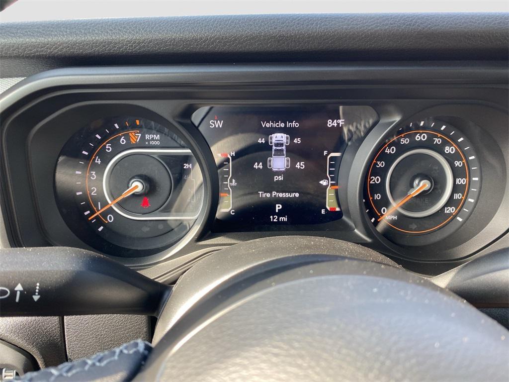 new 2025 Jeep Gladiator car, priced at $51,145