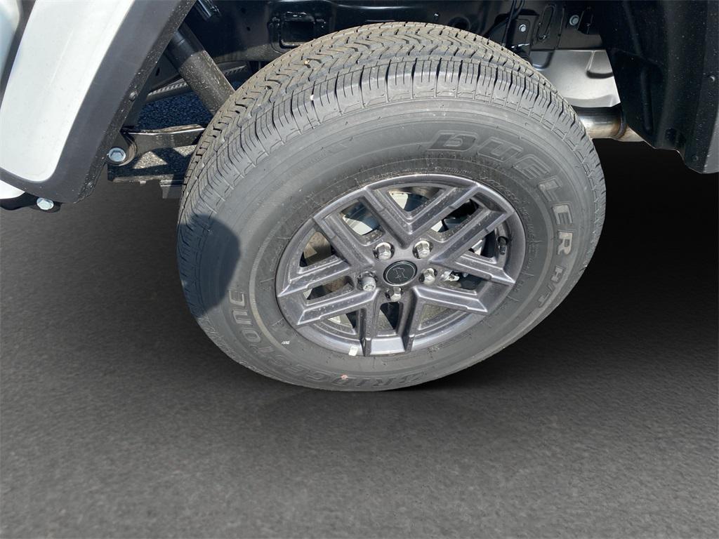 new 2025 Jeep Gladiator car, priced at $51,145