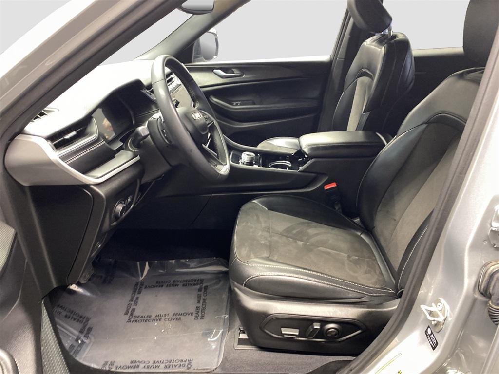 used 2023 Jeep Grand Cherokee L car, priced at $26,500