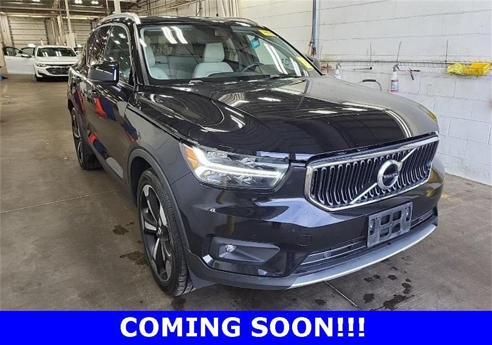 used 2022 Volvo XC40 car, priced at $26,488