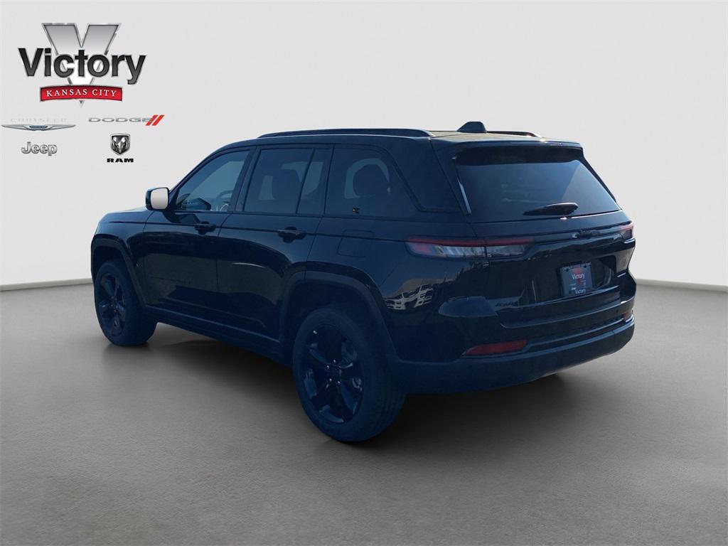 new 2025 Jeep Grand Cherokee car, priced at $49,370