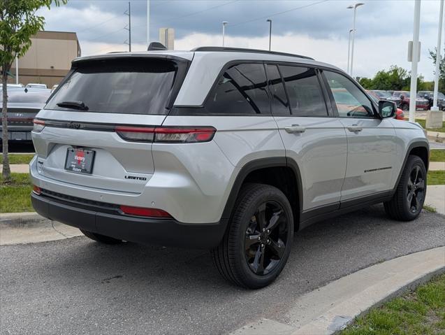new 2025 Jeep Grand Cherokee car, priced at $53,730