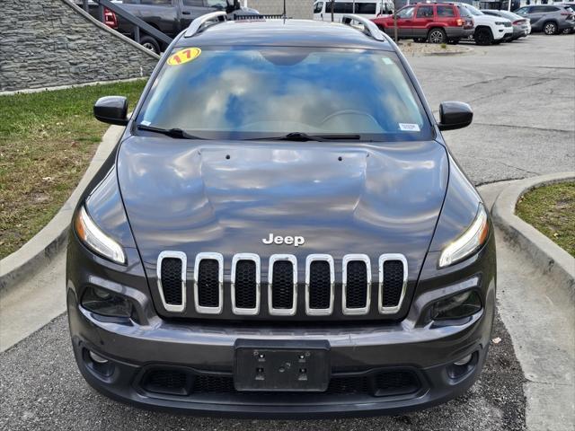 used 2017 Jeep Cherokee car, priced at $15,551