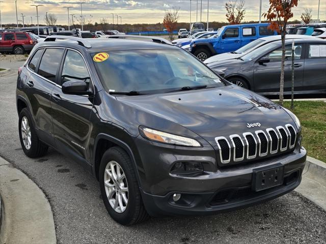 used 2017 Jeep Cherokee car, priced at $15,551