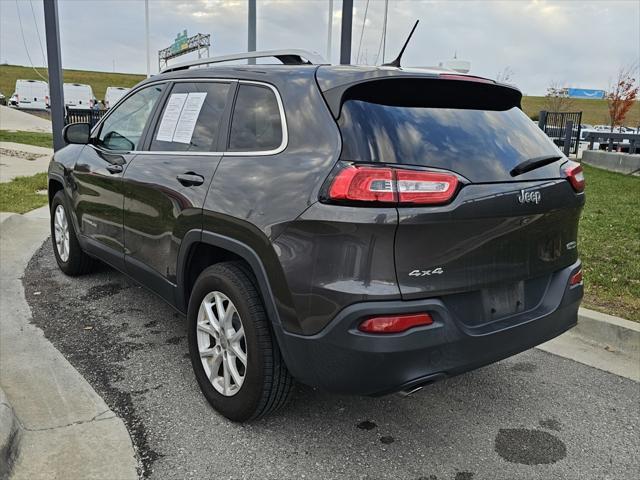 used 2017 Jeep Cherokee car, priced at $15,551