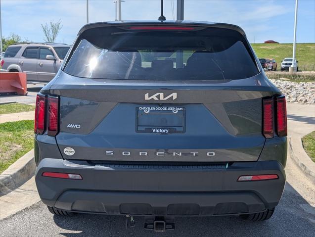 used 2022 Kia Sorento car, priced at $23,987