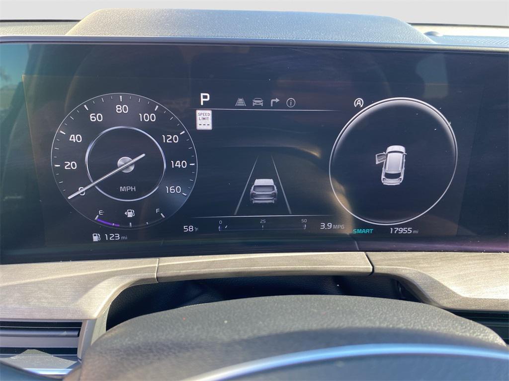 used 2024 Kia Telluride car, priced at $38,998