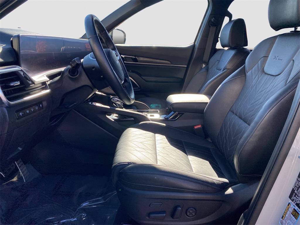 used 2024 Kia Telluride car, priced at $38,998