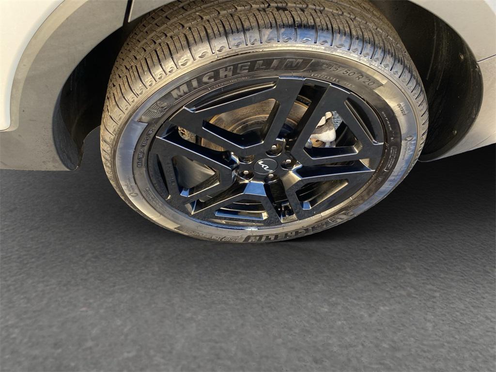 used 2024 Kia Telluride car, priced at $38,998