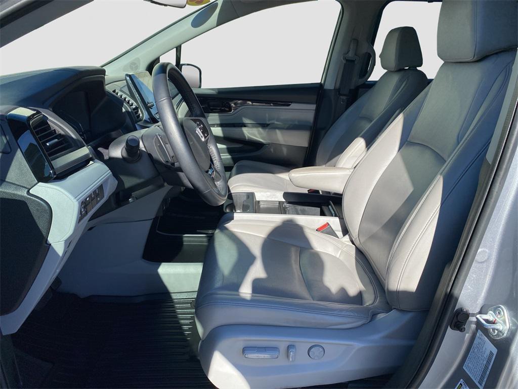 used 2023 Honda Odyssey car, priced at $35,641