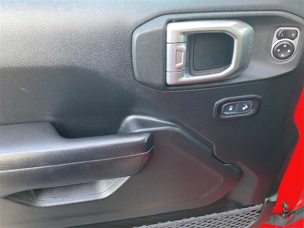 used 2020 Jeep Wrangler Unlimited car, priced at $34,981